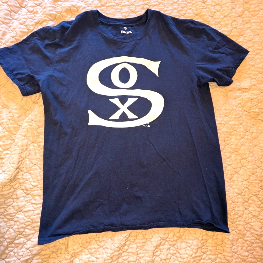 White Sox fanatics tshirt L